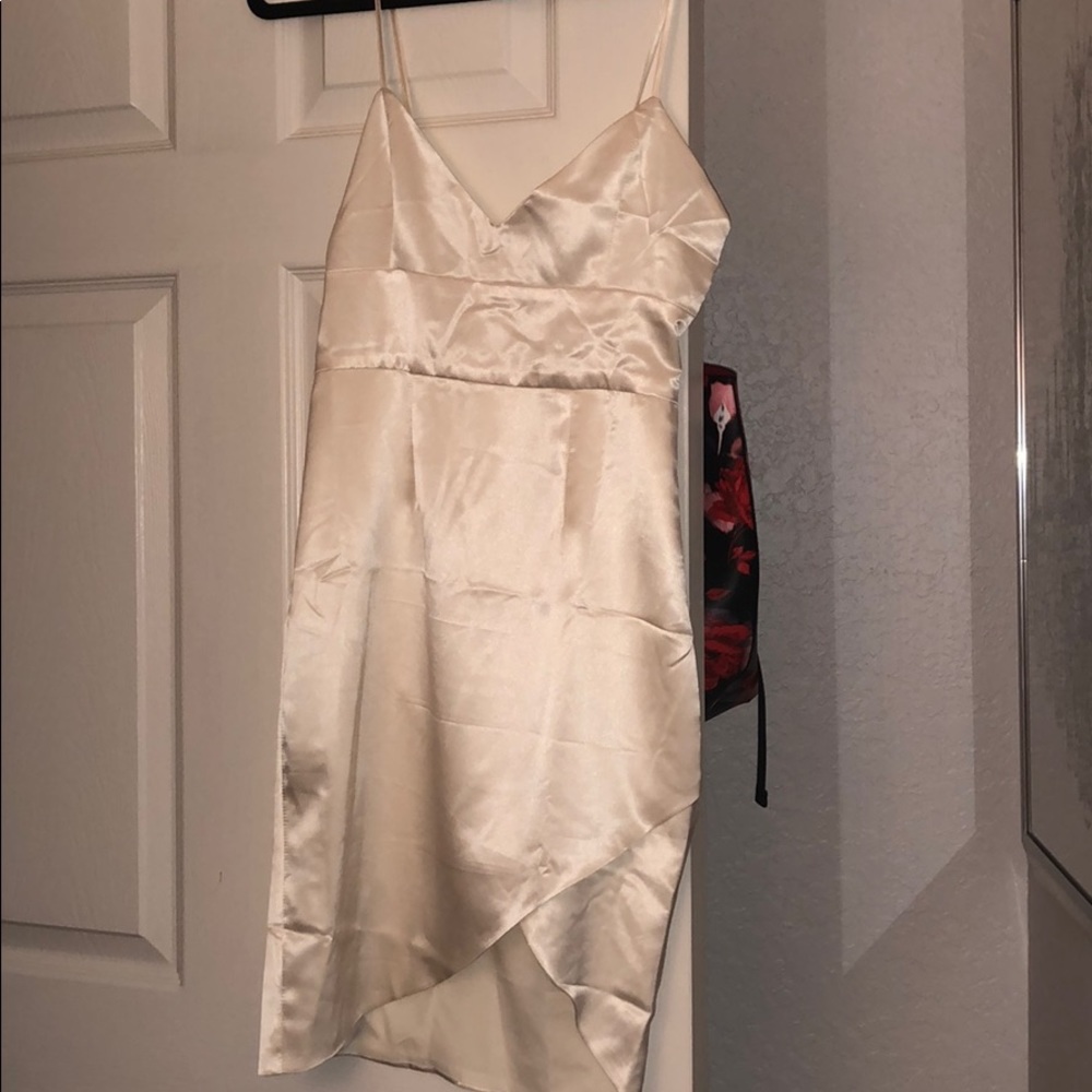 Meshki dress